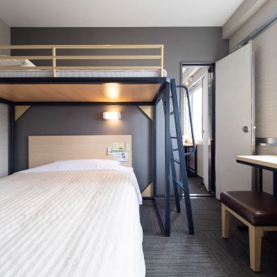 Interconnecting 4 Bed With Bath-Smoking スーパーホテル松本駅前 クーポン