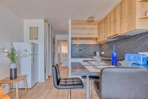 高级一卧室带阳台公寓