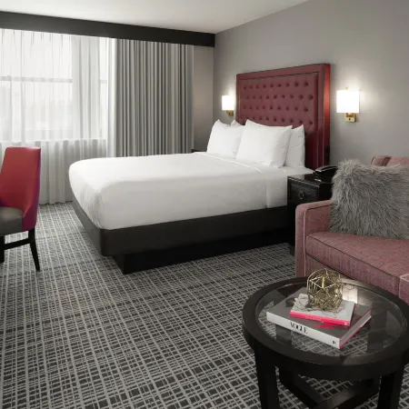 The Axis Hotel Moline, Tapestry Collection by Hilton