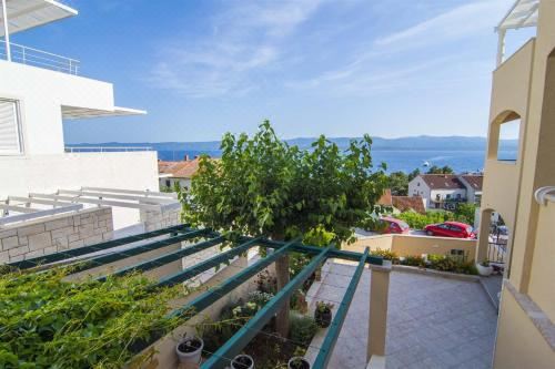 舒适海景单卧室公寓 - 带阳台