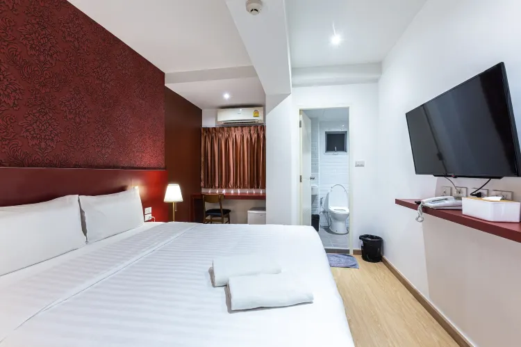 ห้องซูพีเรียร์ เตียงใหญ่ 1 เตียง