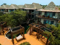 Hotel Shibari - Restaurant & Cenote Club Hotels in Tulum