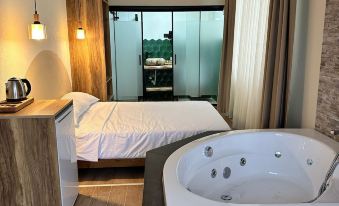 Kingway Suite - Housity