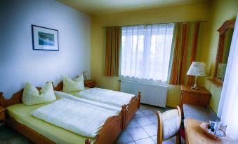Hotel Rosengarten Leipzig-Naunhof - Housity
