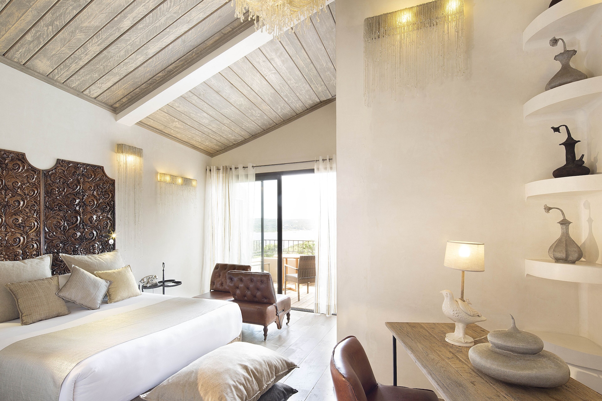 带露台及海景的高级间