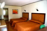 Hotel & Suites Villa del Sol Hotels in 