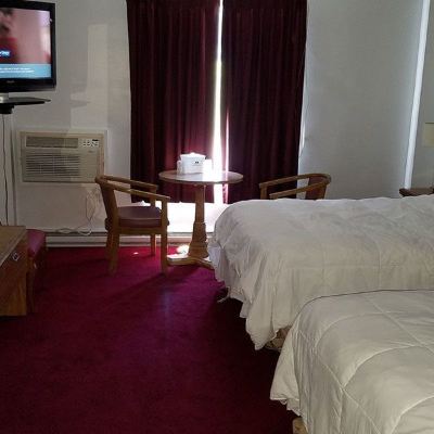 Basic Double Room Woonsocket Motor Inn Promo Code