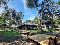 Murex Dive Resort Hotels in Mandolang