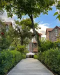 Dilijani Tun Hotel & Restaurant Hotels in 