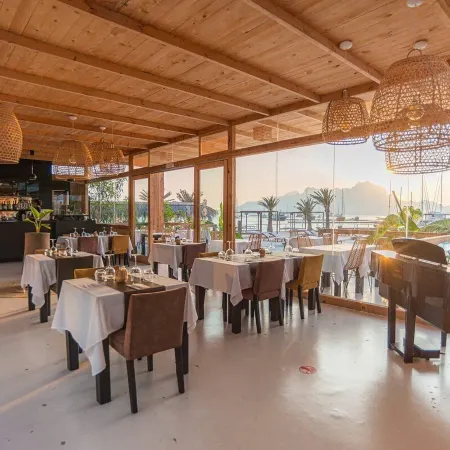 Mansa Marina Hotel