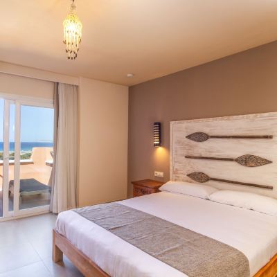 Premium Superior Suite Hotel El Cortijo de Zahara Promo Code