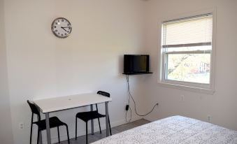 Detroit Vacation Rentals - Housity