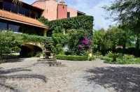 Rancho Labradores Hotels in 