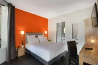 Hotel Douglas