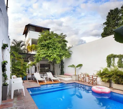 Casa Amberes Hotels in 