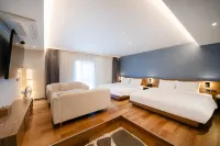 Custom Hotel