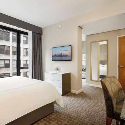 Executive Queen Suite with Sofa Bed – Accessible Room Executive Hotel le Soleil New York Promo Code