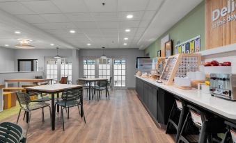 Auburn Place Hotel & Suites Paducah - Housity