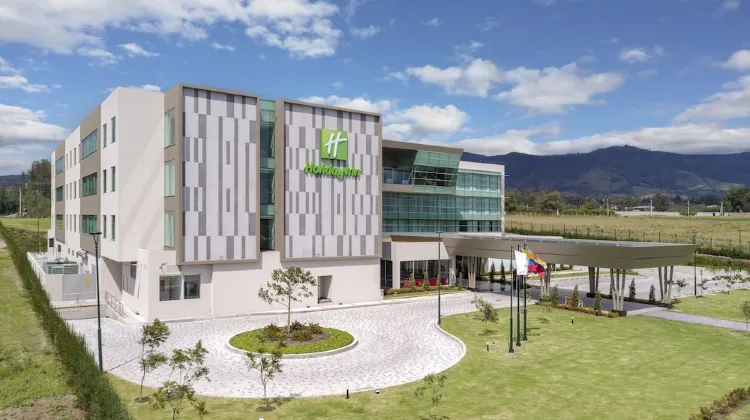 Holiday Inn Quito Airport Exterior