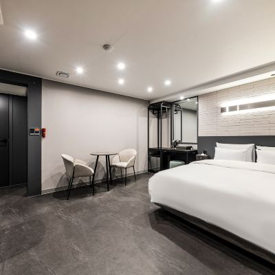 Deluxe A (Simmon Bed, Bathtub) 써니 모텔 순천 쿠폰