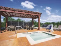 La Quinta Inn & Suites by Wyndham Ada Hotels in Ada