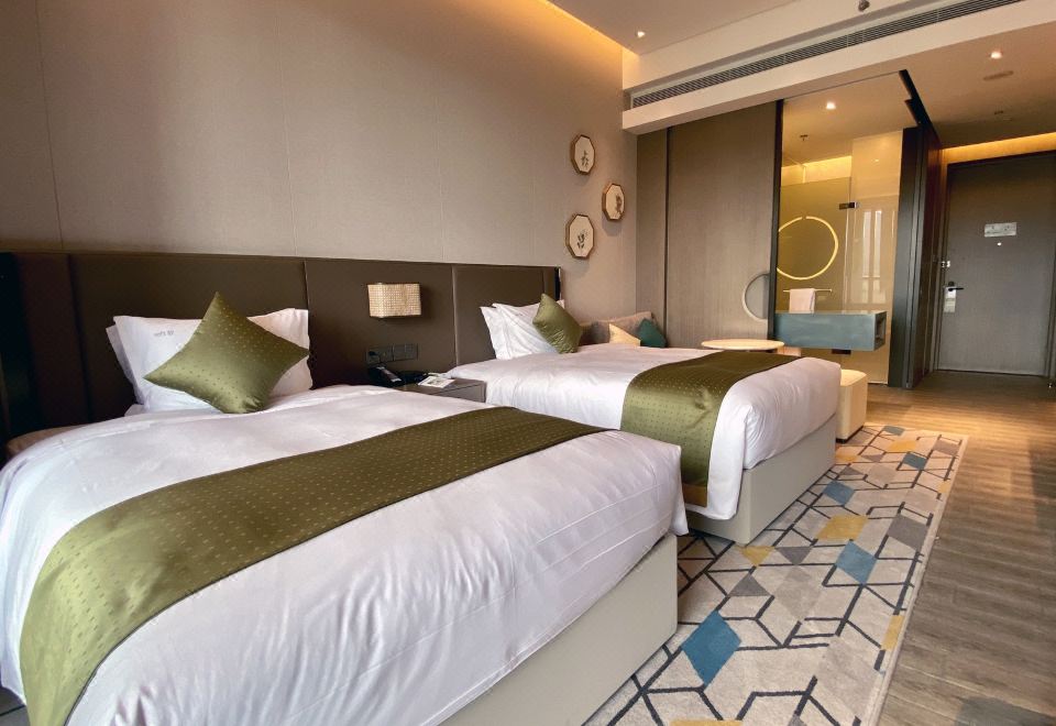 温泉高级街景双床房