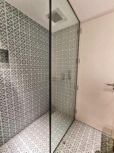 特大床一室房（带梳化床）