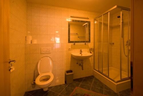 六床一卧室公寓