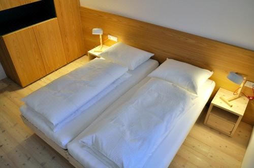 带花园的底楼公寓