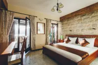Carrubba Hotels in 