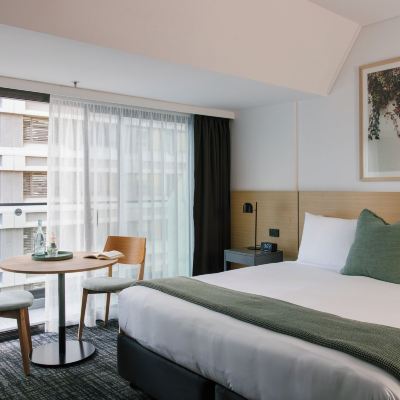 Accessible Queen Room