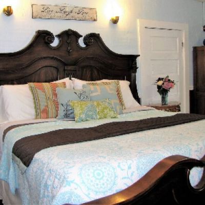 Superior Double Room, Ensuite, River View (C Front Parlor) The Olde Mill Inn Bed & Breakfast Promo Code