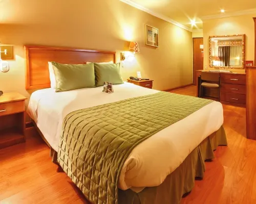 Hotel El Conquistador Hotels in Cuenca