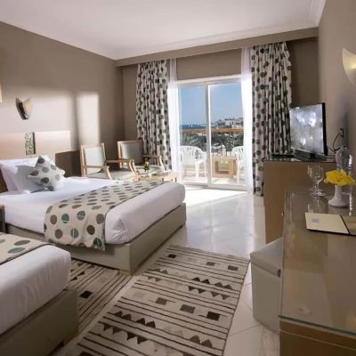 皇家雙床或雙人房 ZYA赫爾格達雷吉娜水上公園度假村優惠