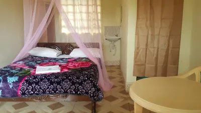 Sultan Hamud Pyramids Resort Hotels in 