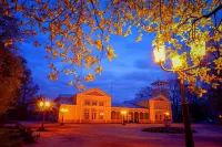Kuursaal Guesthouse Hotels in 