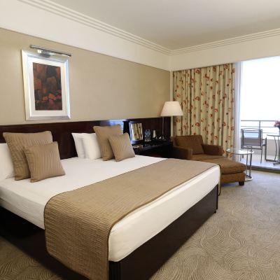 Deluxe King Room Le Royal Hotel - Beirut Promo Code