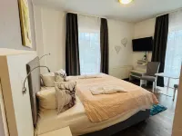 Strandhotel Vier Jahreszeiten Buckow Hotels in Markisch-Oderland
