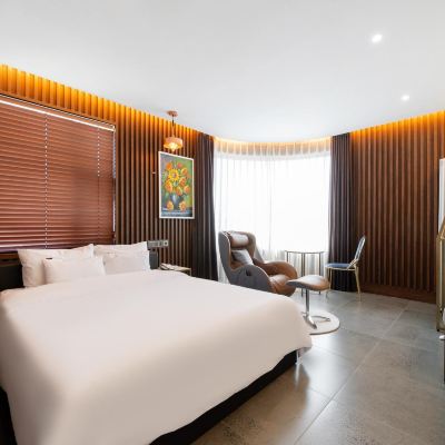 Suite Divine Hotel Promo Code