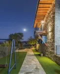 Oinoessa Traditional Boutique Guest Houses Hotels in 