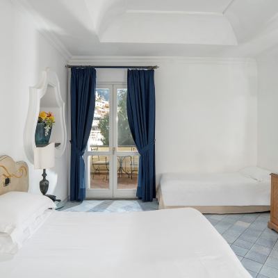 Deluxe Triple Room with Partial Sea View Hotel Posa Posa Promo Code
