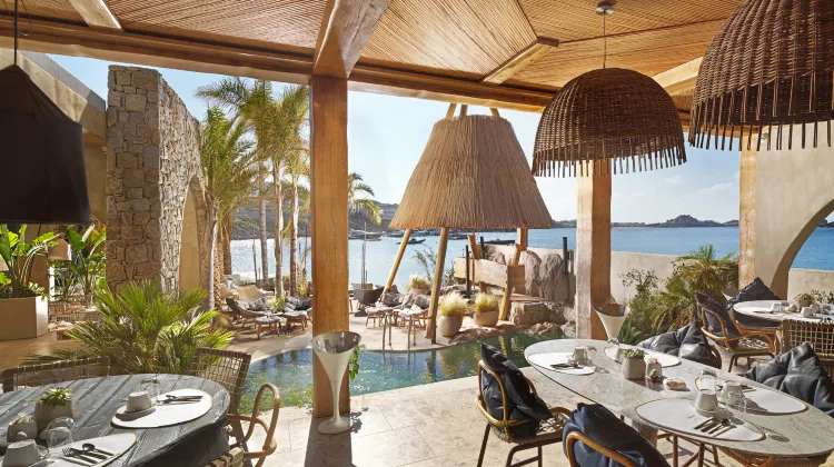 Kensho Psarou 食事・レストラン