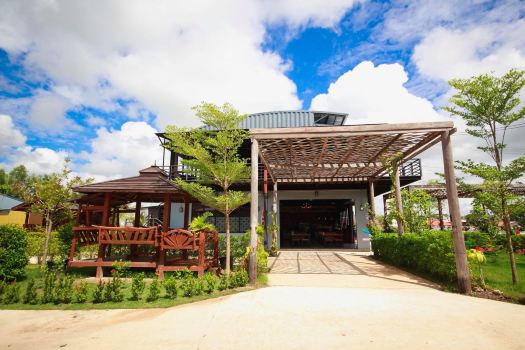 โรงแรมมาเดอบัว