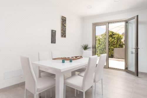 Formentera 1 3 Bedrooms Chalet - 2 Levels