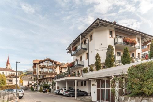 Superior Apartment Marialisa Tulpe Superior One-Bedroom Apartment With Balcony