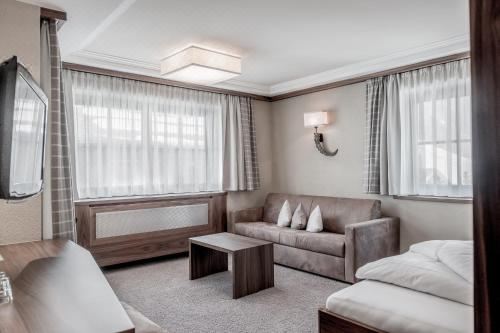 Hotel Garni CarolineTriple Room With Balcony