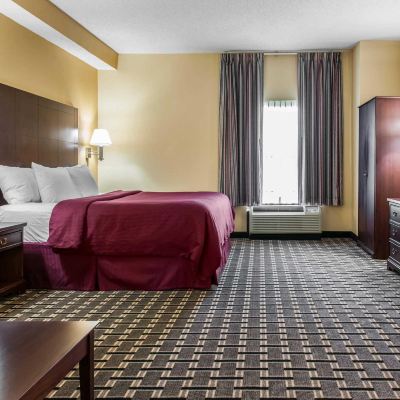 King Room-Accessible Clarion Inn & Suites Northwest Promo Code