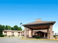 Days Inn & Suites by Wyndham Casey Hotele w: 