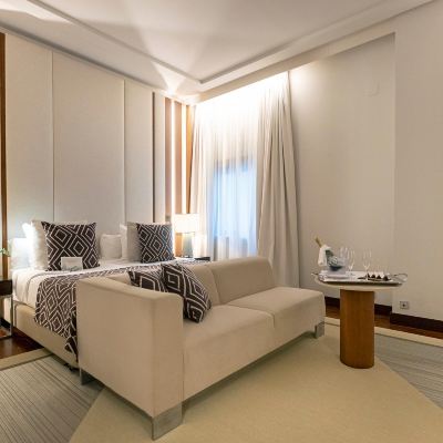 2-Superior Triple Room (Mi-Quen) Hospes Amérigo Alicante Promo Code