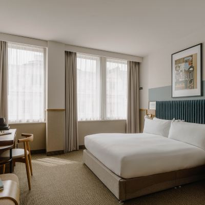 Standard King Room Club Quarters Hotel, St. Paul's Promo Code